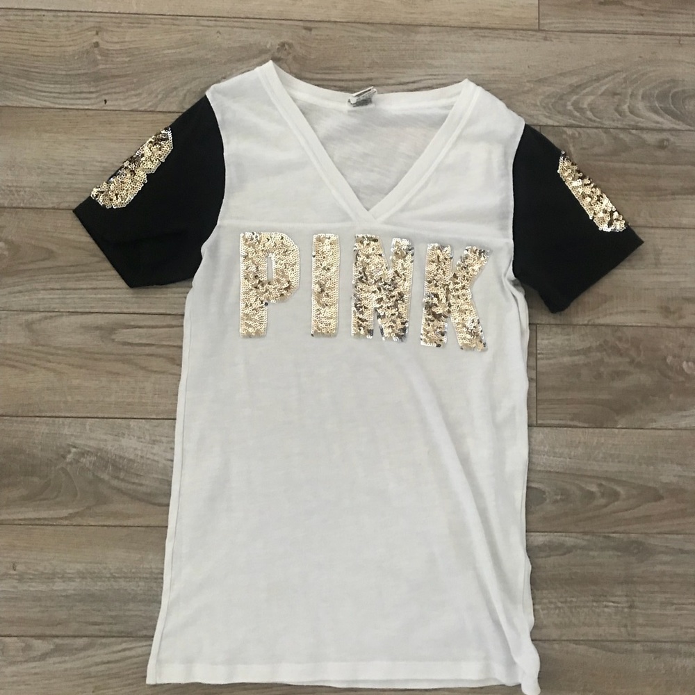 PINK tshirt. Sequin 86 and PINK lettering. Large